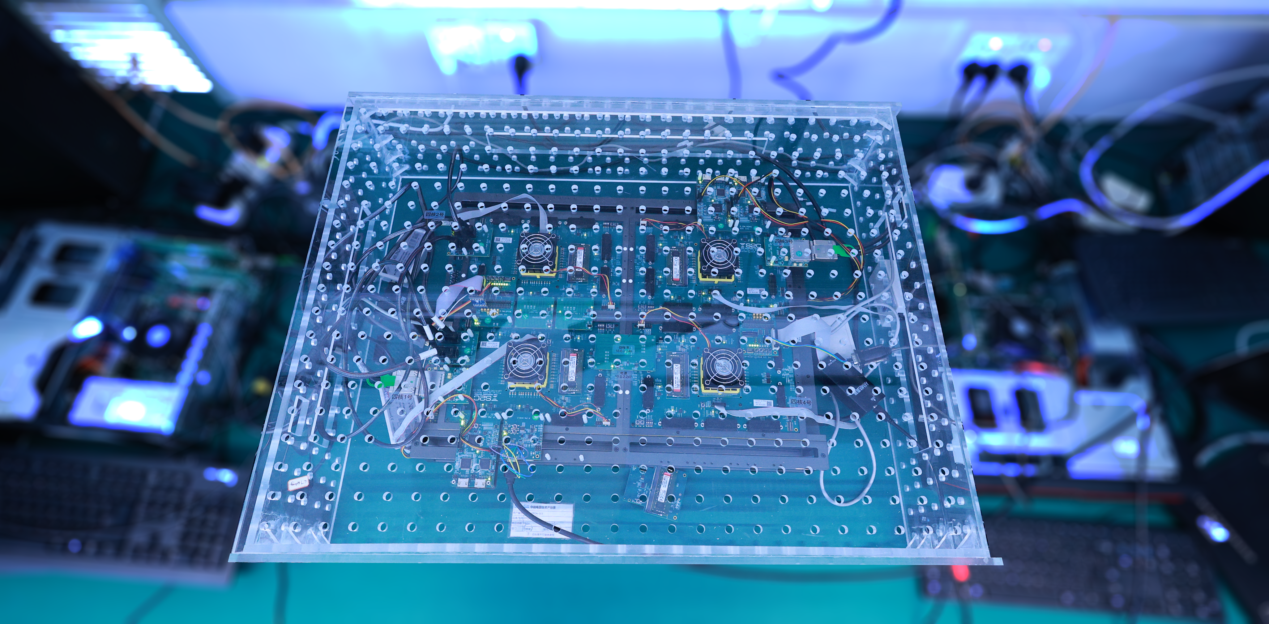 在 Virtex UltraScale (VU) Prodigy 逻辑系统进行 SoC 验证 在 Virtex UltraScale (VU) Prodigy 逻辑系统进行 SoC 验证
